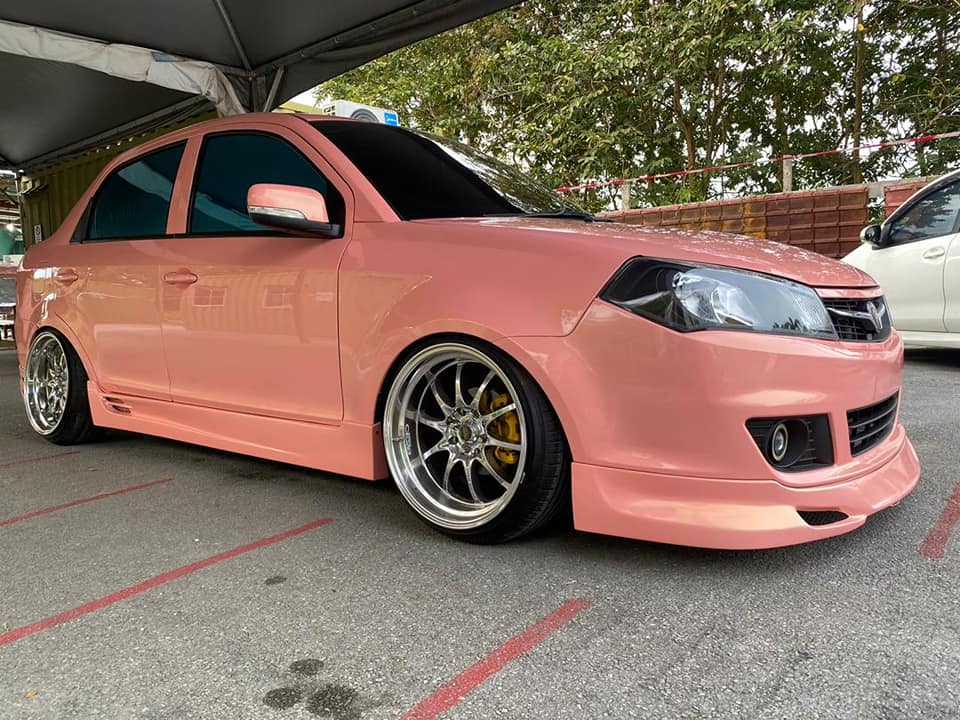 Bengkel Cat Kereta KUCHING Zaini Zain Auto Spray